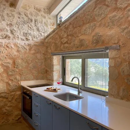 Arriva * Σύβοτα